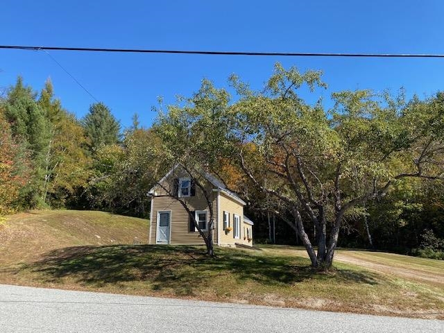 8 Plain Road