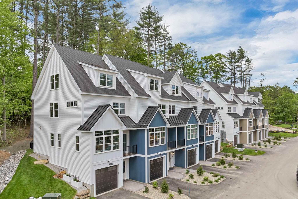 Photo of 60 White Oaks Road #23, Laconia, NH 03246 (MLS # 5083823)