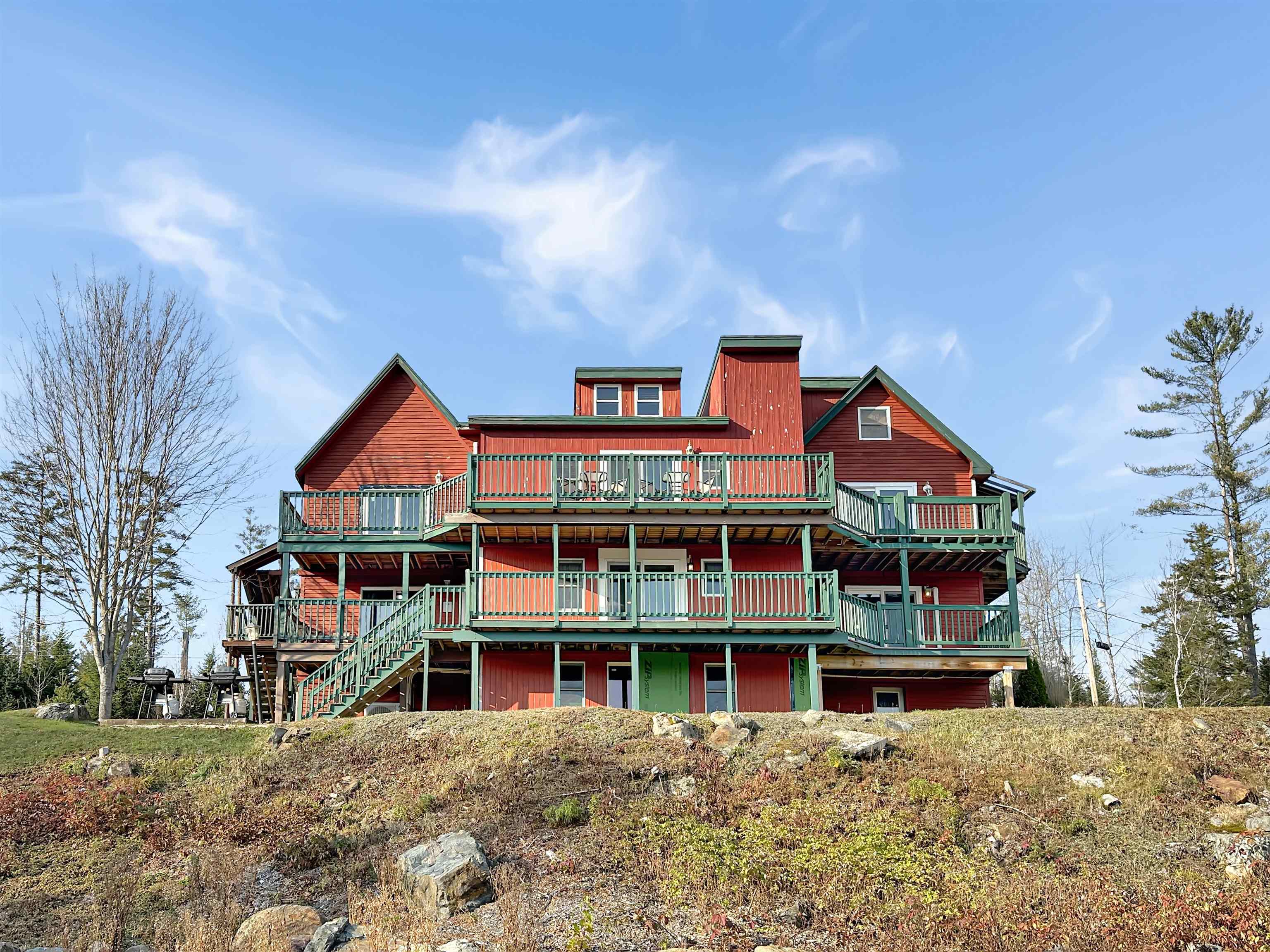 370 Percy Road