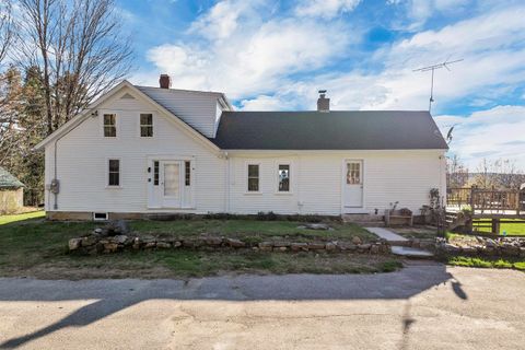 45 Effingham Road Ossipee NH 03864