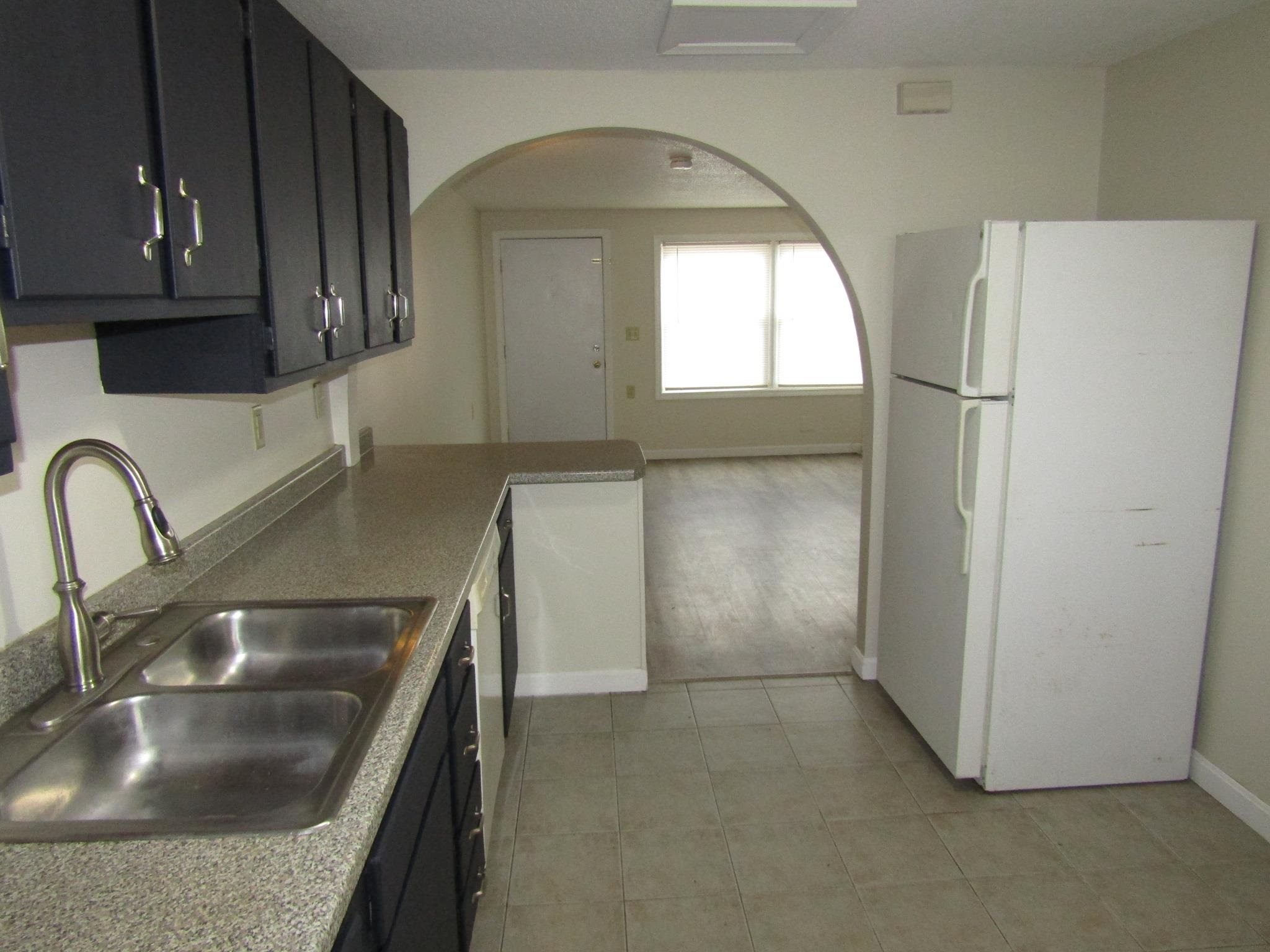 35 Hoyt Street 2
