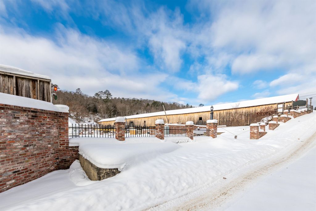 Photo of 7 West Bath Road, Bath, NH 03740 (MLS # 5075980)