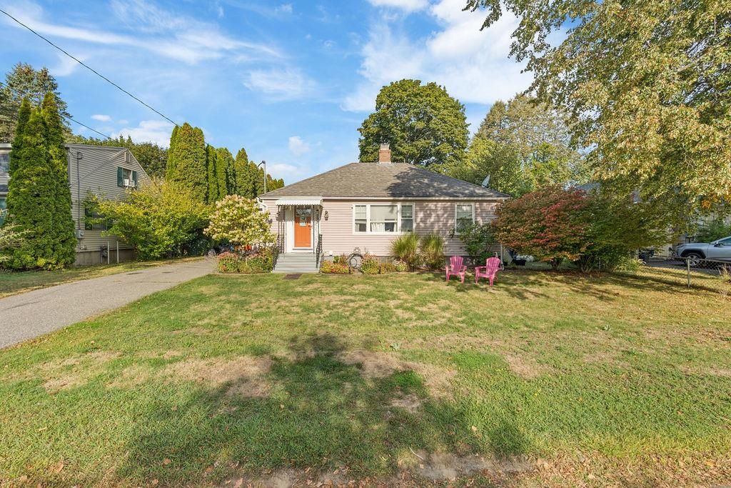 Photo of 291 Colonial Drive, Portsmouth, NH 03801 (MLS # 5061736)