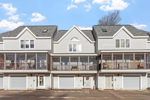 35 Collins Landing Road 29 Weare NH 03281