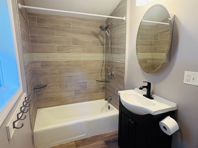 Raymond, New Hampshire 03077, United States, 3 Bedrooms Bedrooms, ,1 BathroomBathrooms,Residential,Active,199220