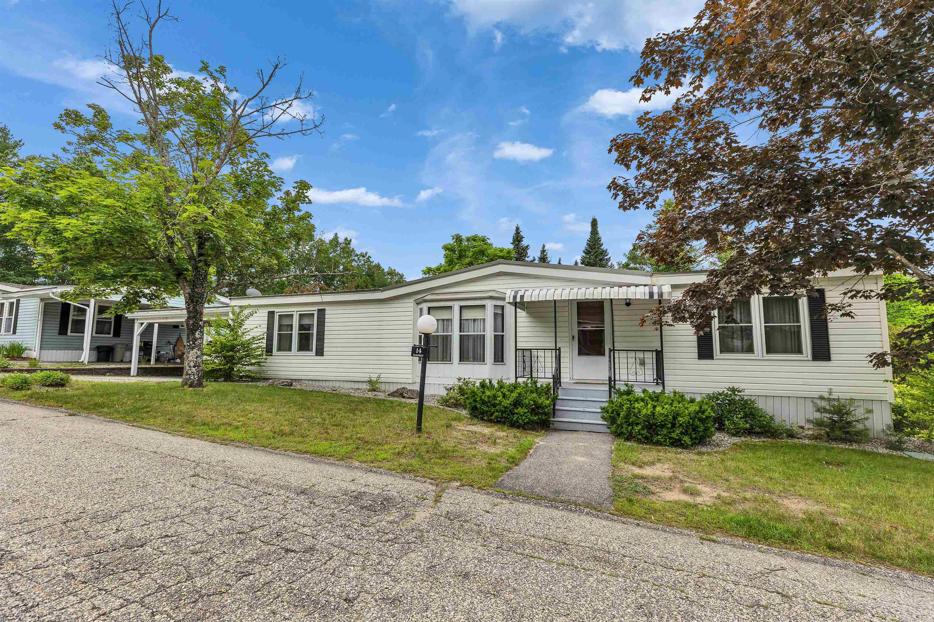 14 Karas Way