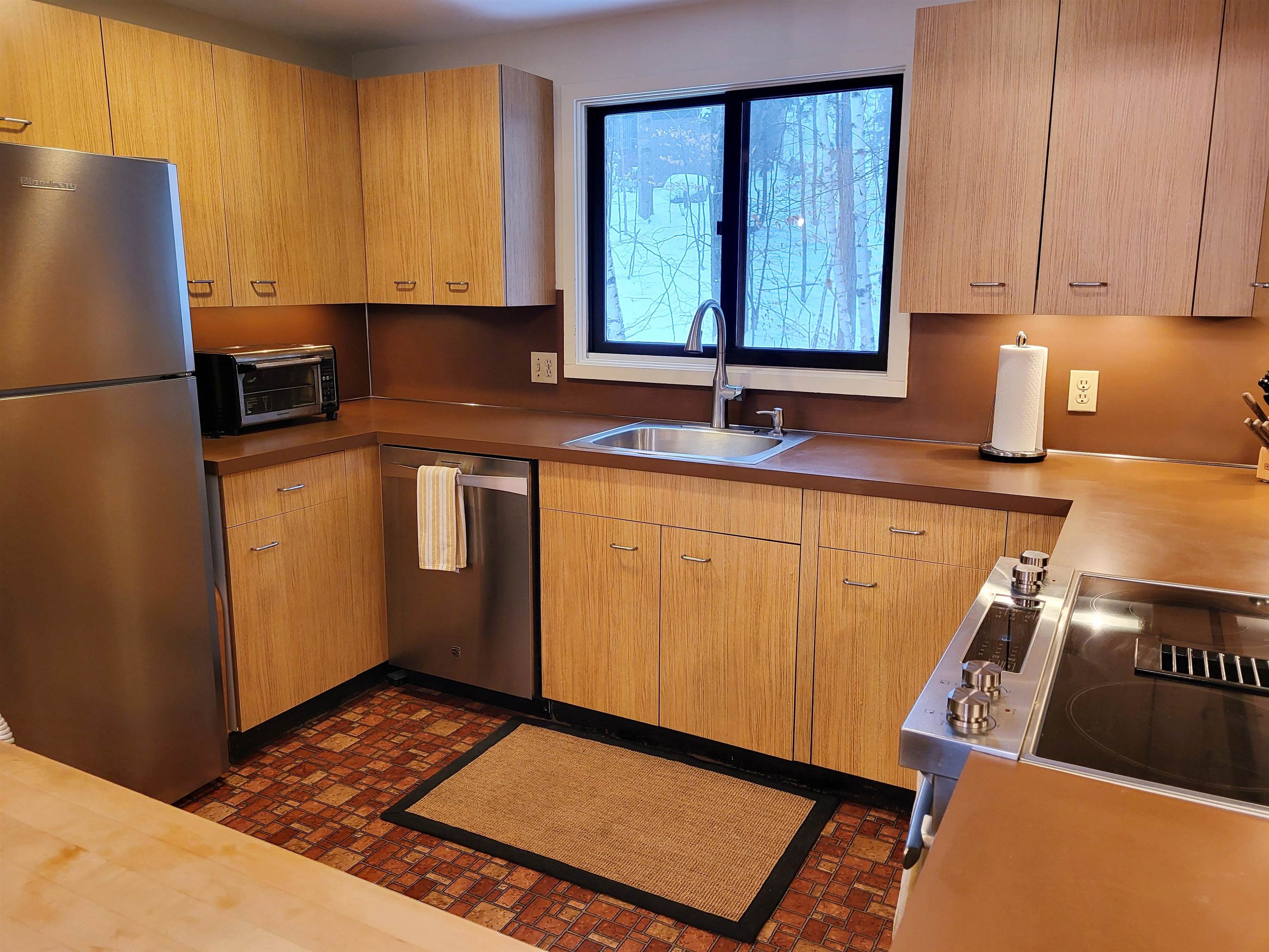 22 Brookside Road 3 & 4