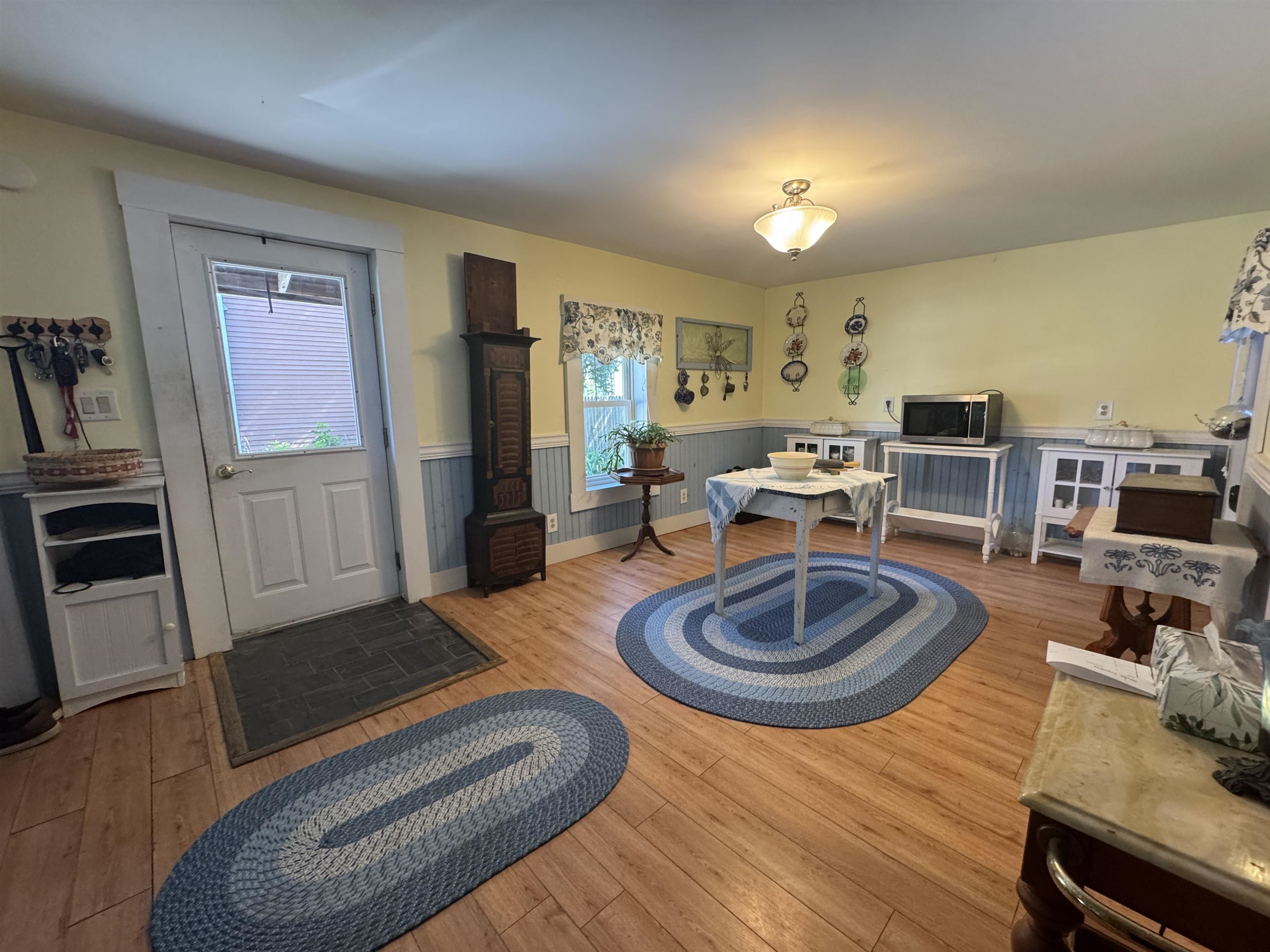 Morristown, Vermont 05661, United States, 3 Bedrooms Bedrooms, ,2 BathroomsBathrooms,Residential,Active,186606