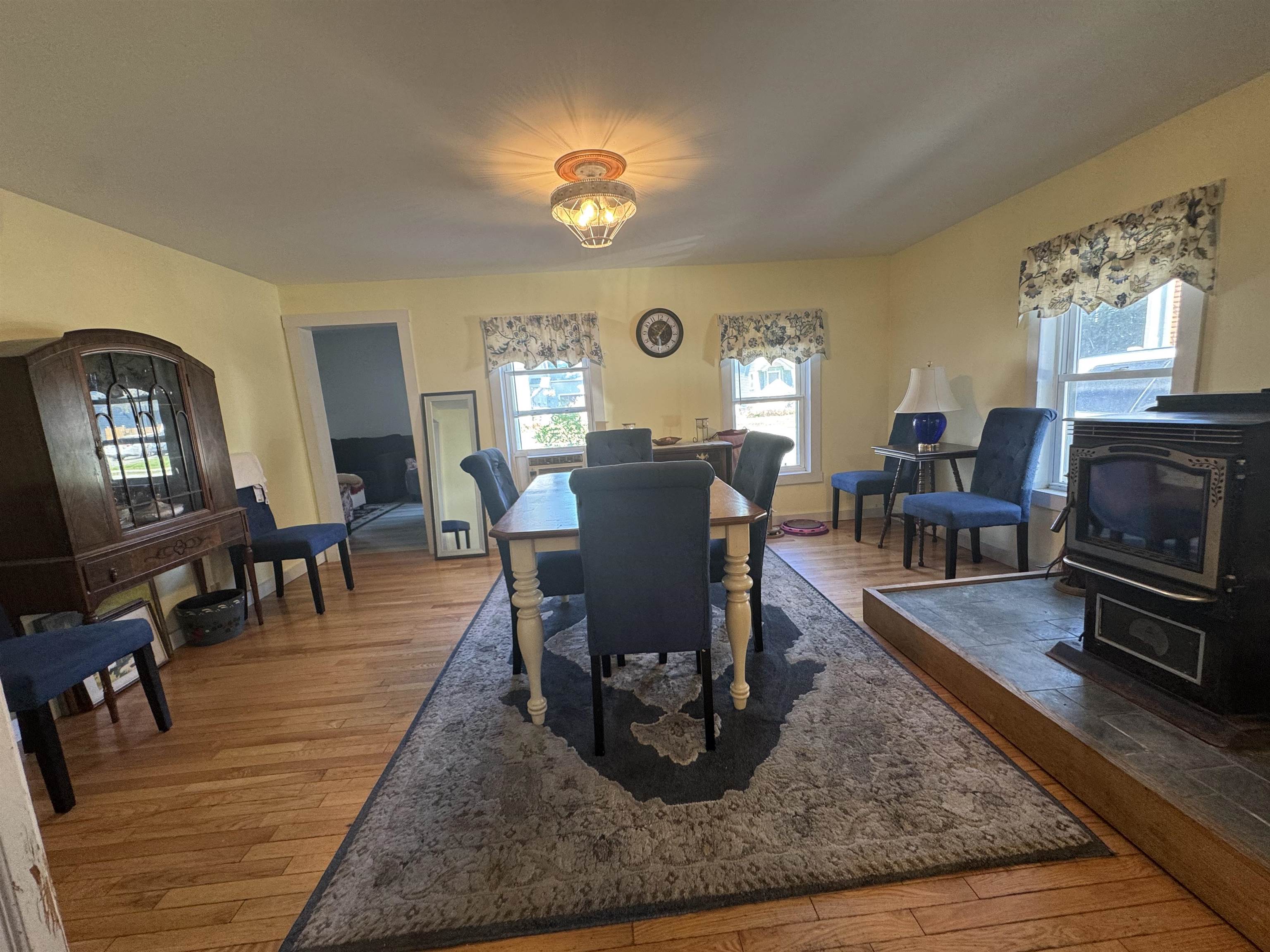 Morristown, Vermont 05661, United States, 3 Bedrooms Bedrooms, ,2 BathroomsBathrooms,Residential,Active,186606