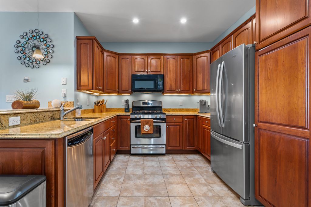 Photo of 52 Main Street #402, Nashua, NH 03064 (MLS # 5066939)