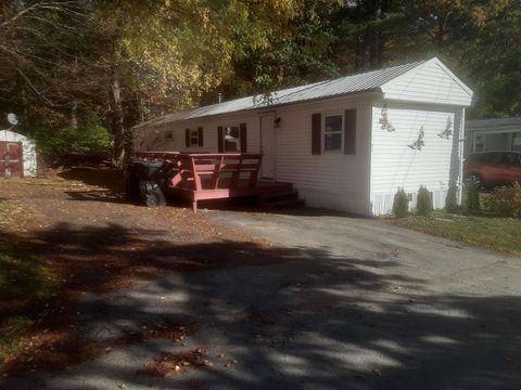 Photo of 45 Mobile Drive, Hudson, NH 03051 (MLS # 5067233)