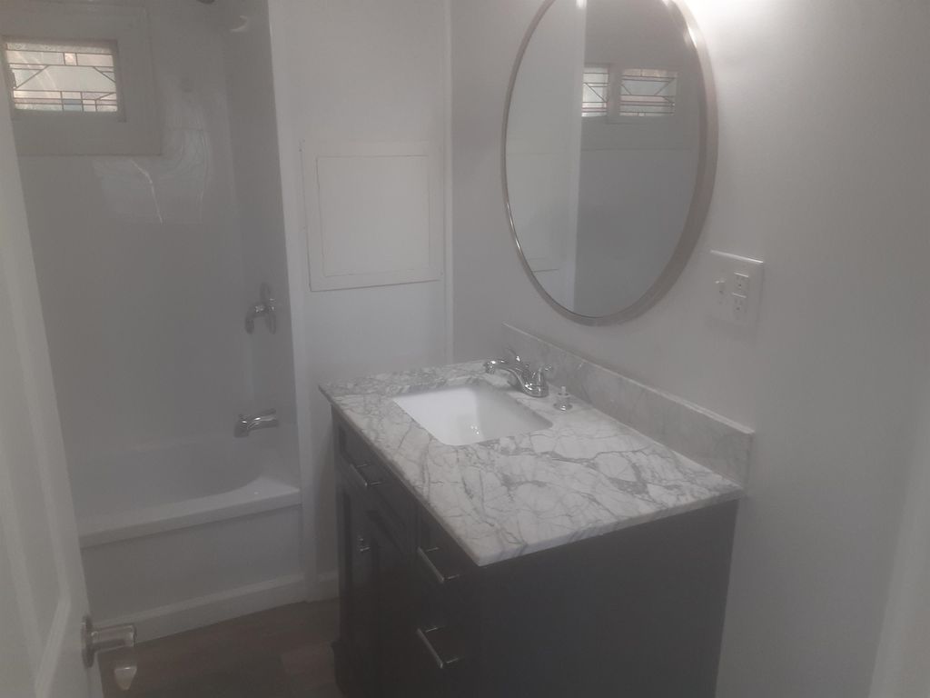 Photo of 45 Mobile Drive, Hudson, NH 03051 (MLS # 5067233)