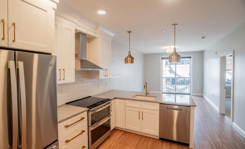Photo of 99 Foundry Place #407, Portsmouth, NH 03801 (MLS # 5062787)