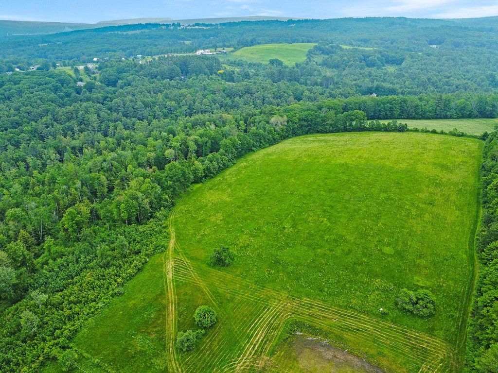 Photo of 32 Bean Hill Road, Northfield, NH 03276 (MLS # 5045880)