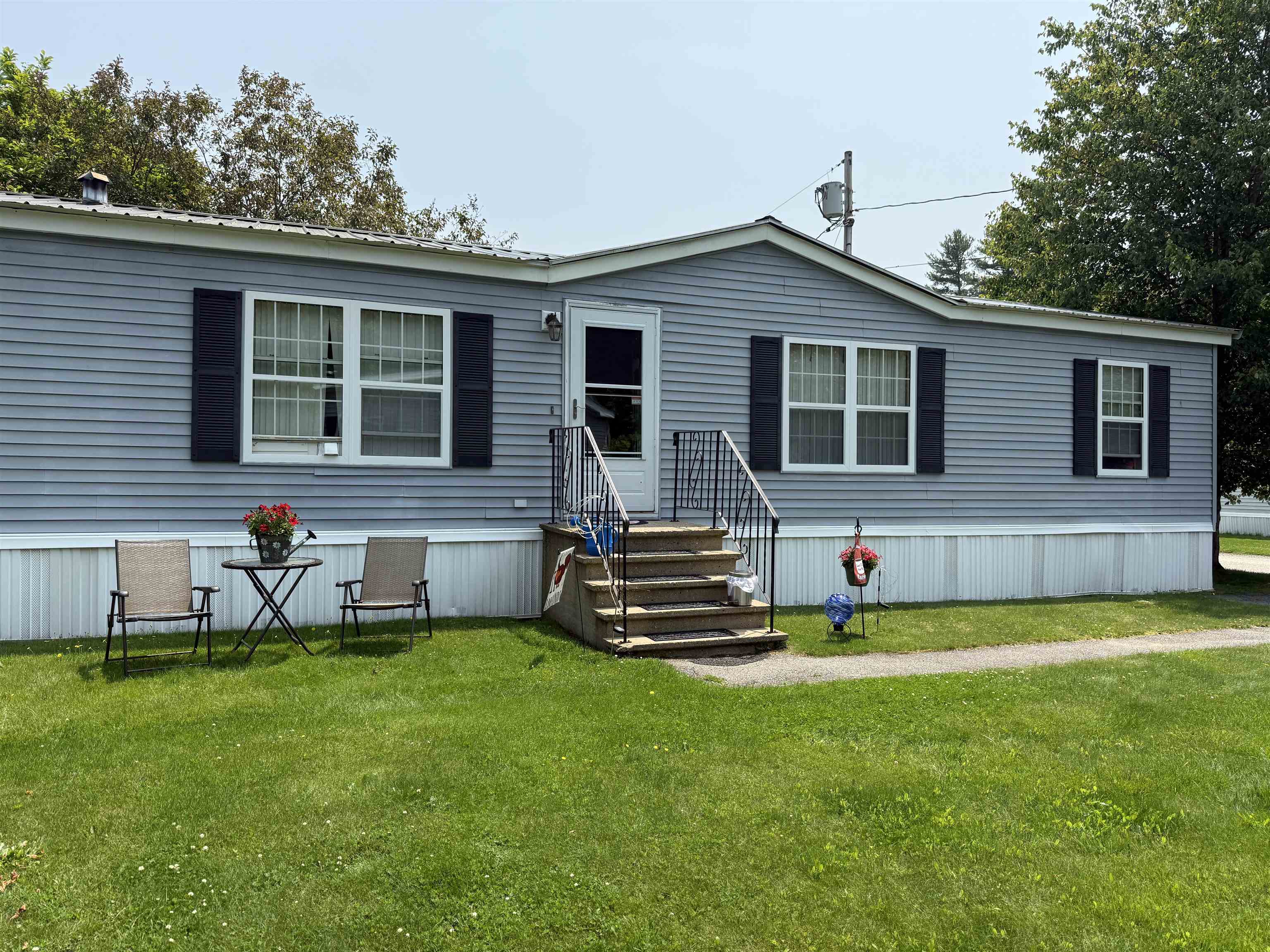 8 Sir Lancelot Drive