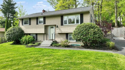 72 Wethersfield Road Nashua NH 03062