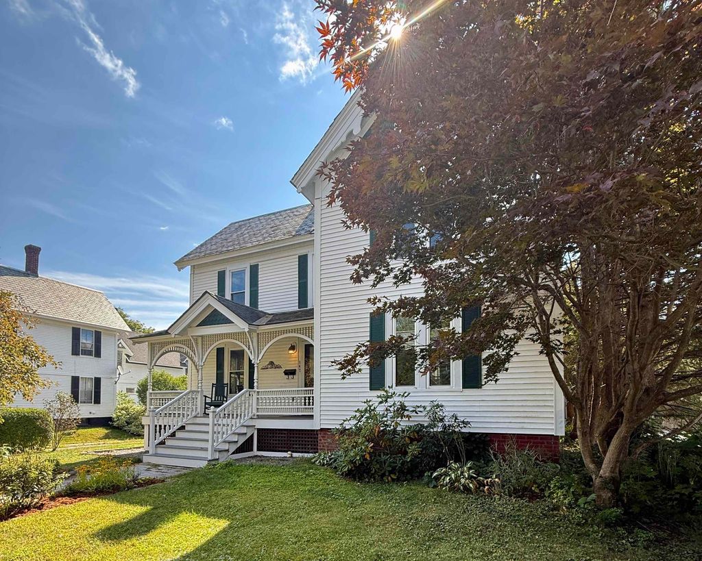 Photo of 147 Roxbury Street, Keene, NH 03431 (MLS # 5061045)