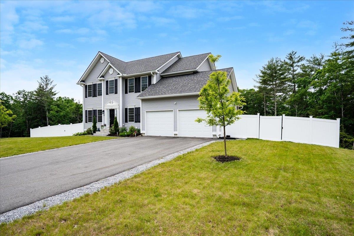 21 Huntington Ridge Road