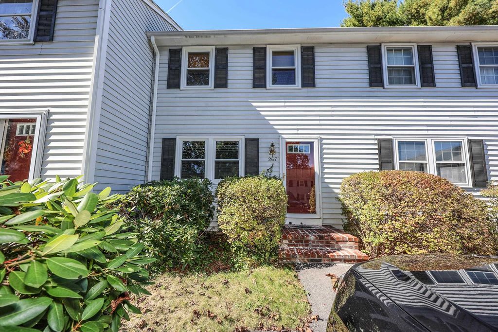 Photo of 267 Winding Pond Road, Londonderry, NH 03053 (MLS # 5064548)