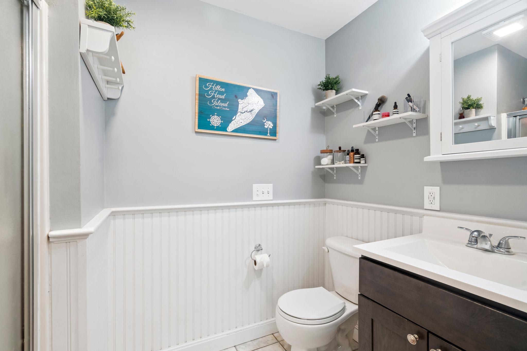 Walpole, New Hampshire 03608, United States, 3 Bedrooms Bedrooms, ,2 BathroomsBathrooms,Residential,Pending,189313