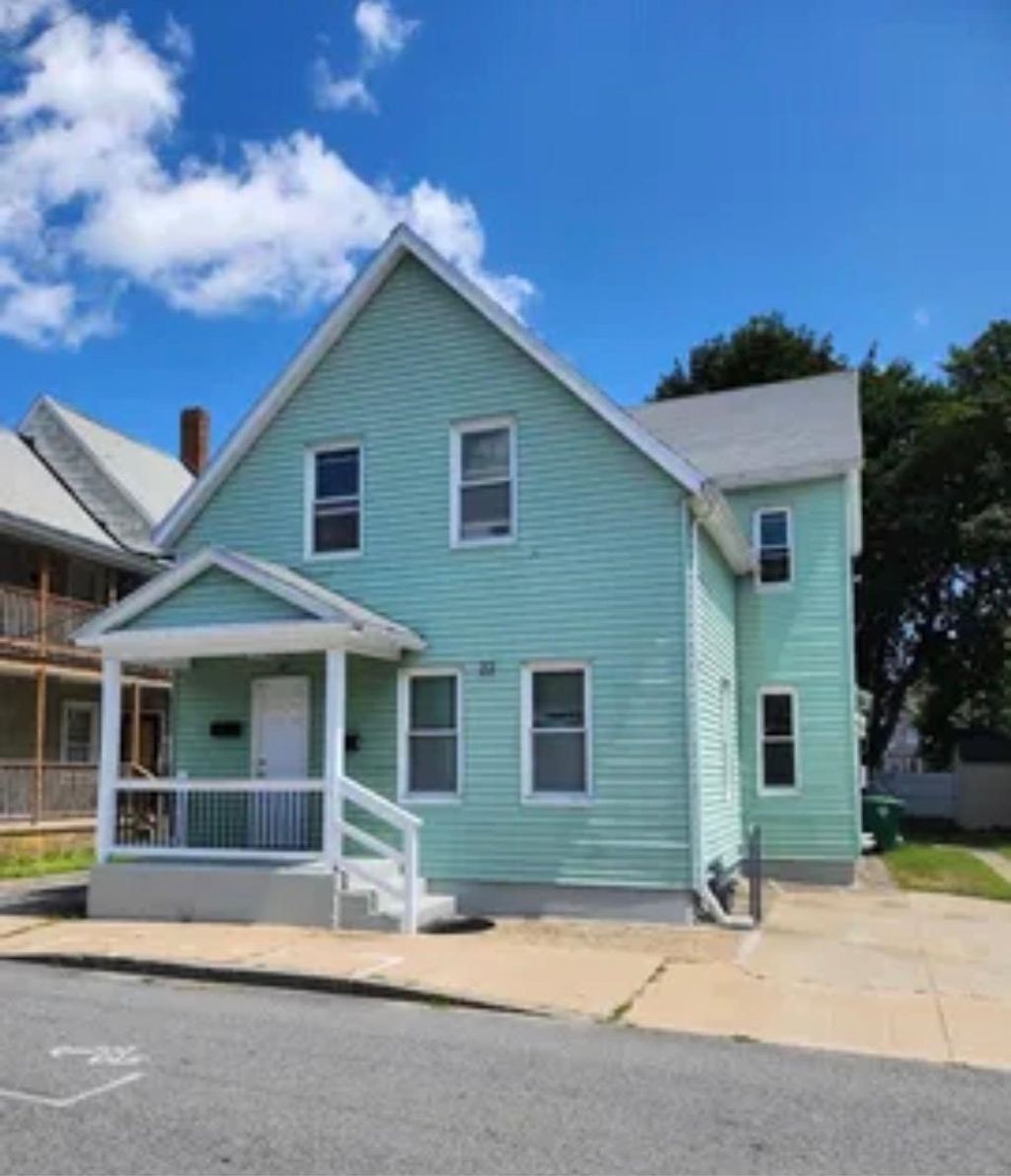 Photo of 22 Pierce Street, Nashua, NH 03060 (MLS # 5089171)