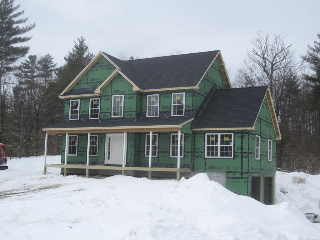 Photo of 11 Wellington Court, Ossipee, NH 03814 (MLS # 5076814)