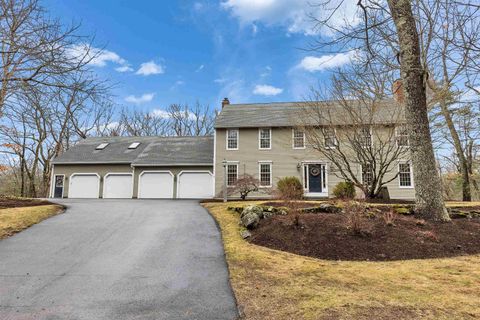 7 village woods Drive Amherst NH 03031