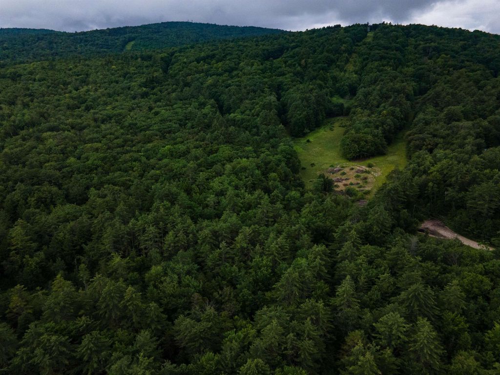 Photo of 00 Mountainside Drive, Sutton, NH 03221 (MLS # 5047819)