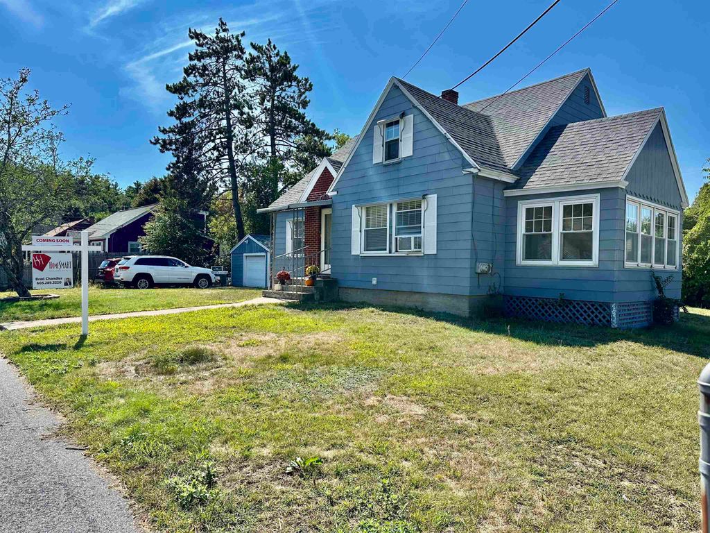 Photo of 12 Theodore Avenue, Allenstown, NH 03275 (MLS # 5061030)