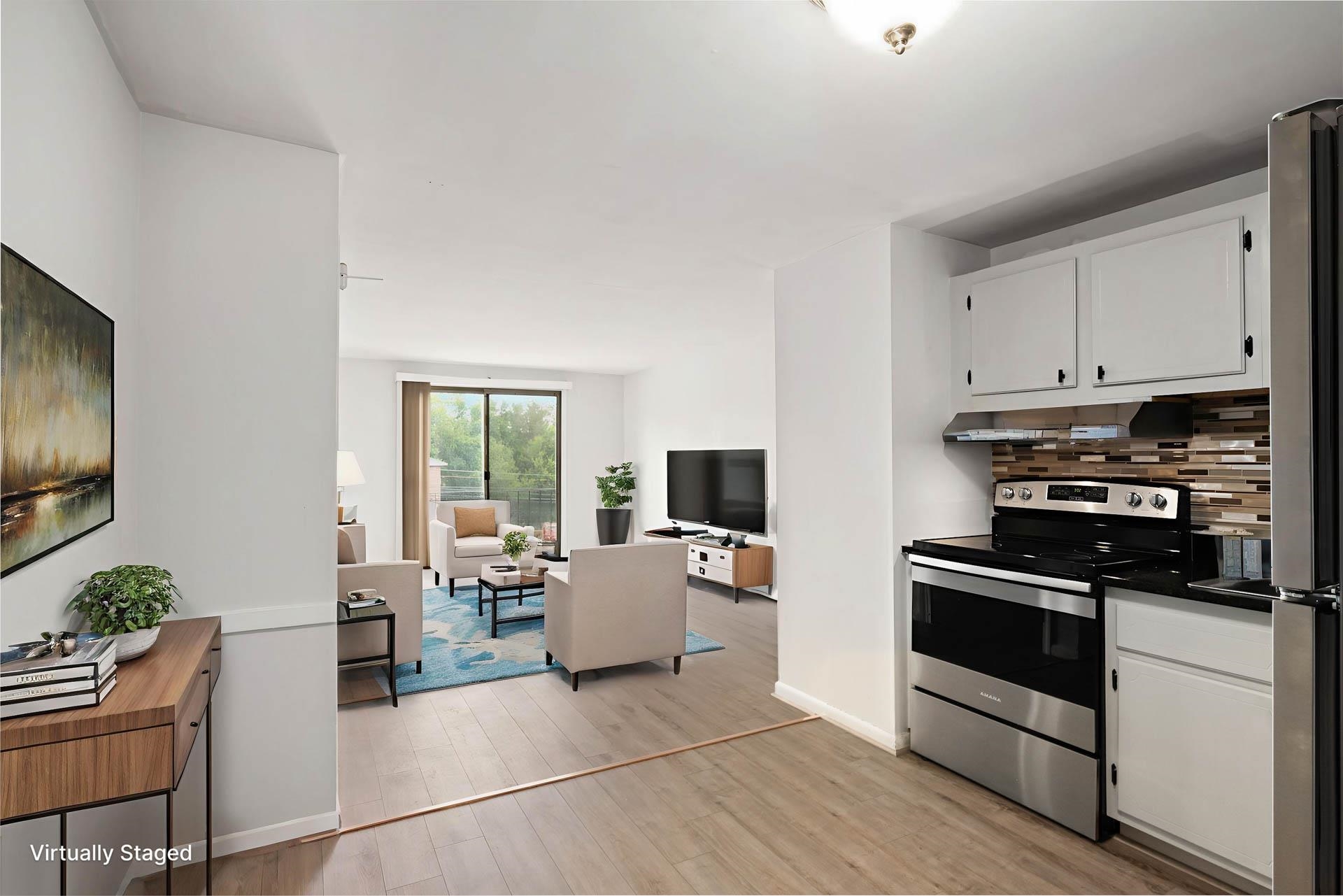 Derry, New Hampshire 03038, United States, 2 Bedrooms Bedrooms, ,1 BathroomBathrooms,Residential,Active,199823