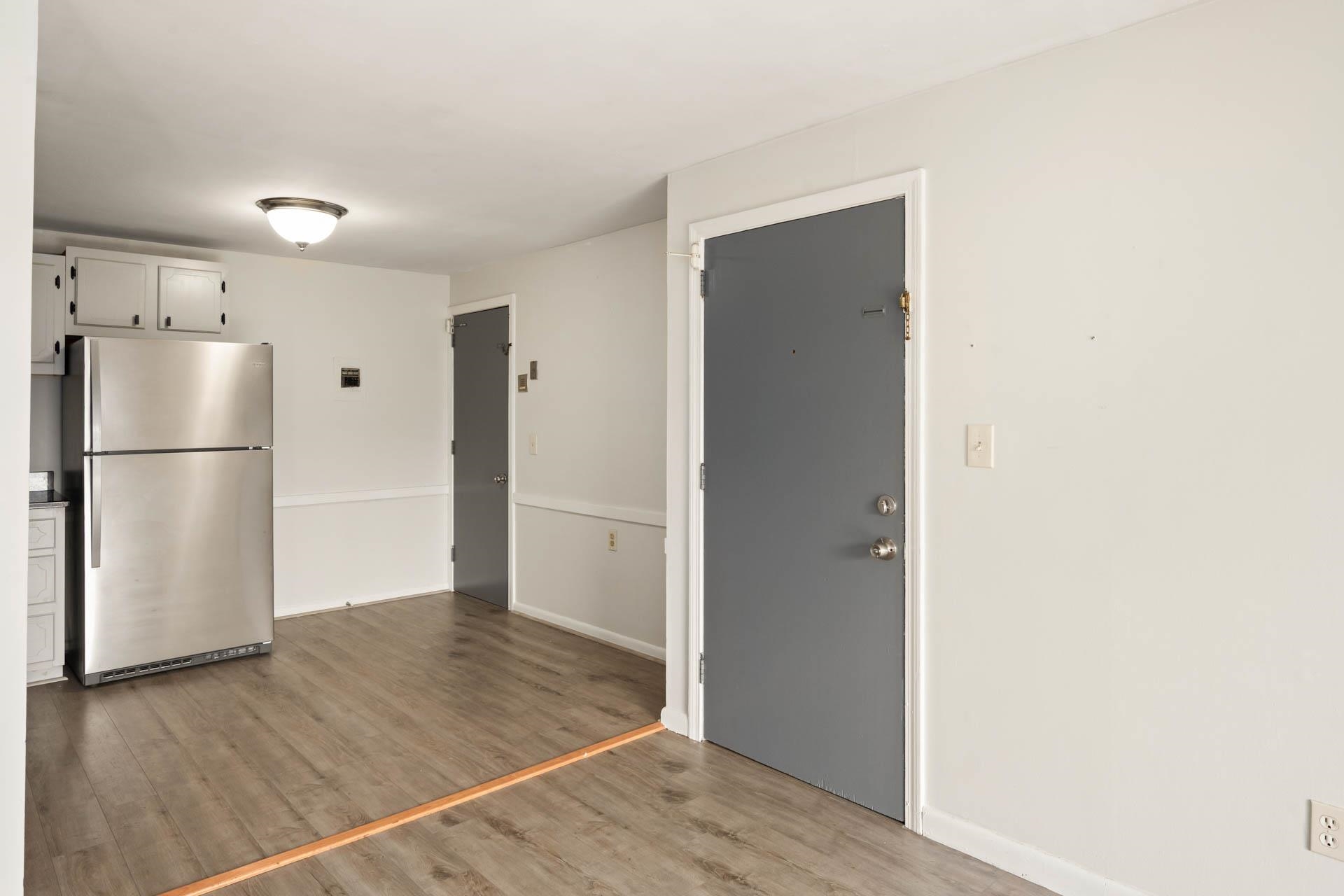 Derry, New Hampshire 03038, United States, 2 Bedrooms Bedrooms, ,1 BathroomBathrooms,Residential,Active,199823