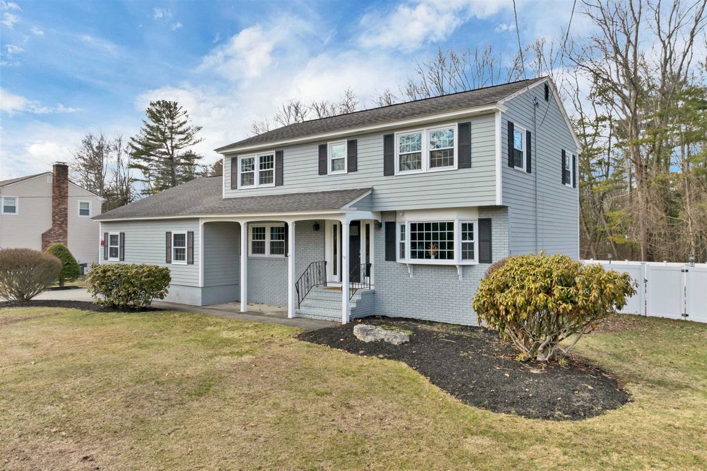 Photo of 27 Cole Street, Salem, NH 03079 (MLS # 5081976)