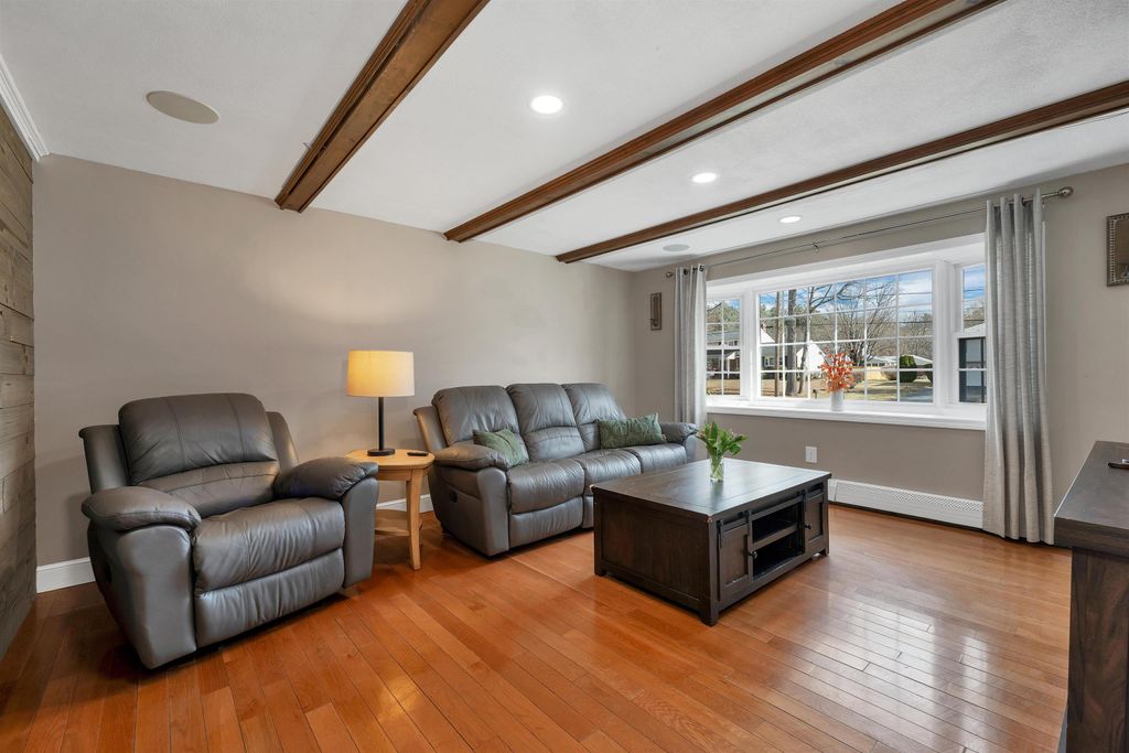 Photo of 27 Cole Street, Salem, NH 03079 (MLS # 5081976)