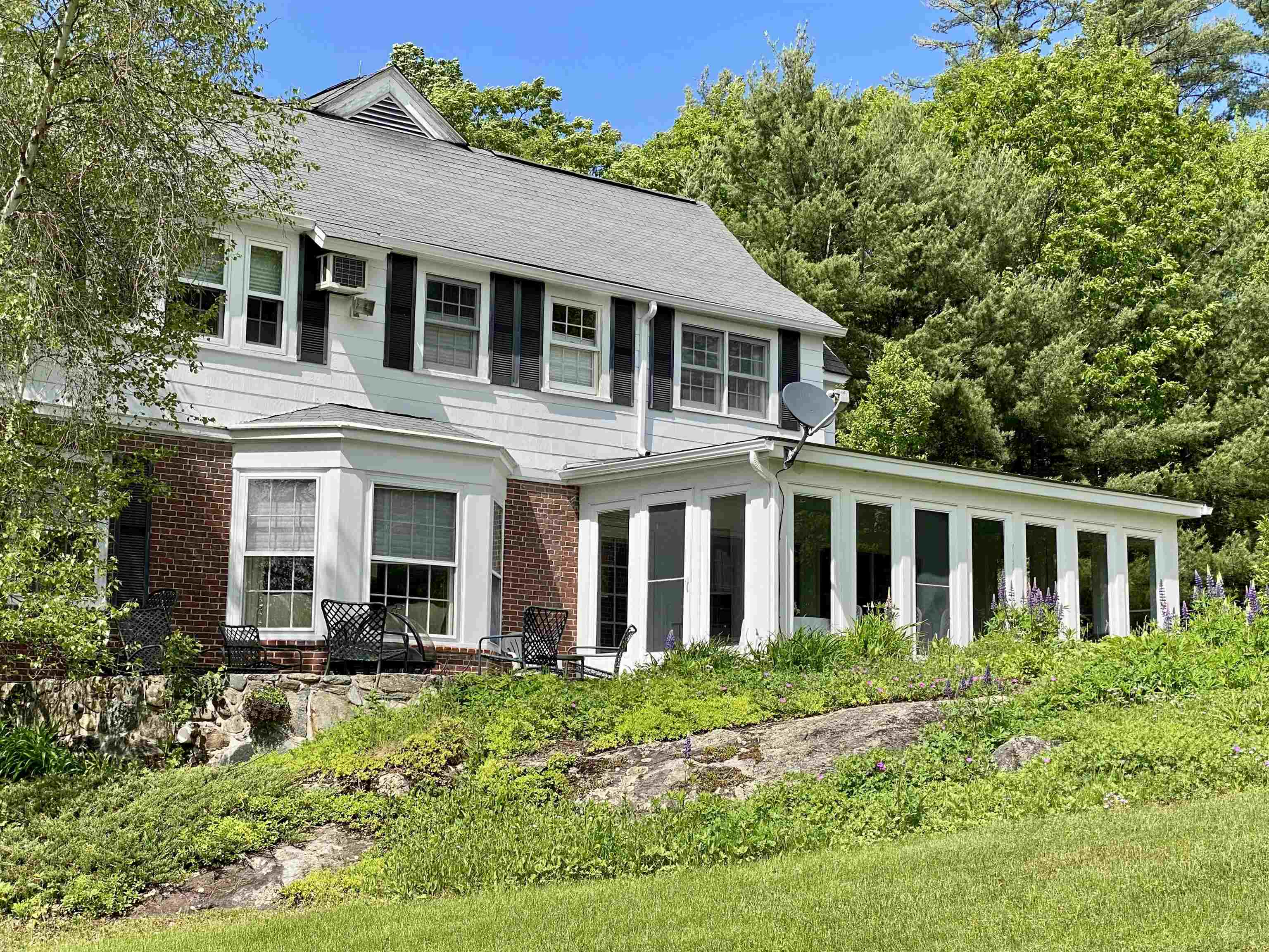 296 Mountain View Road