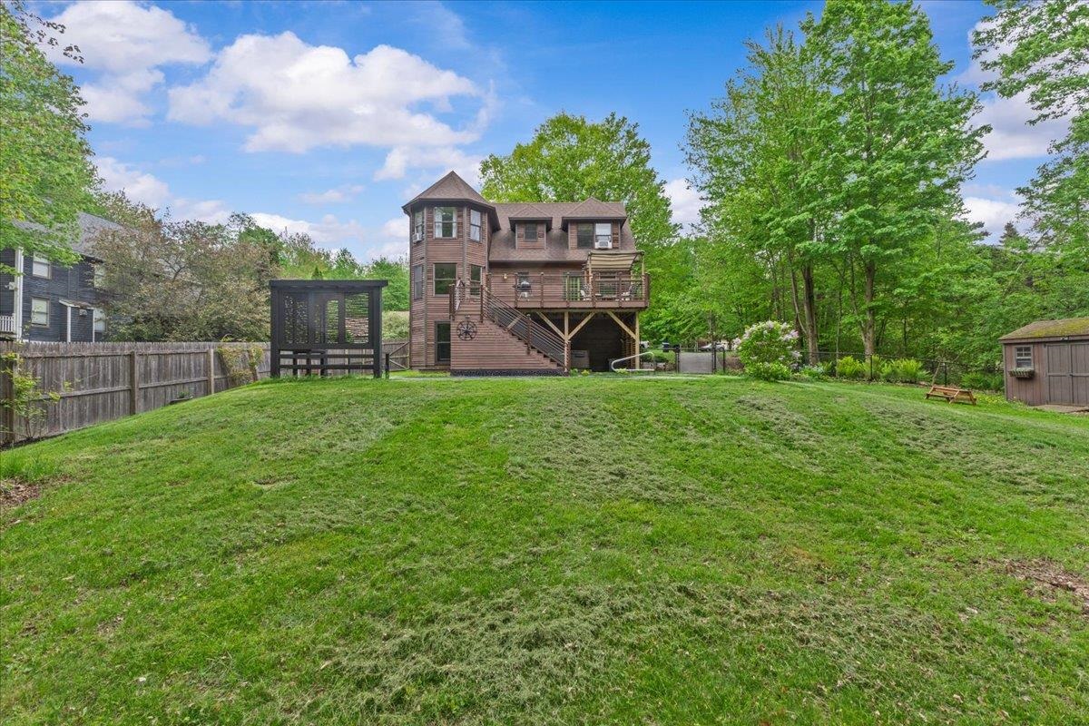 100 Maplewood Avenue