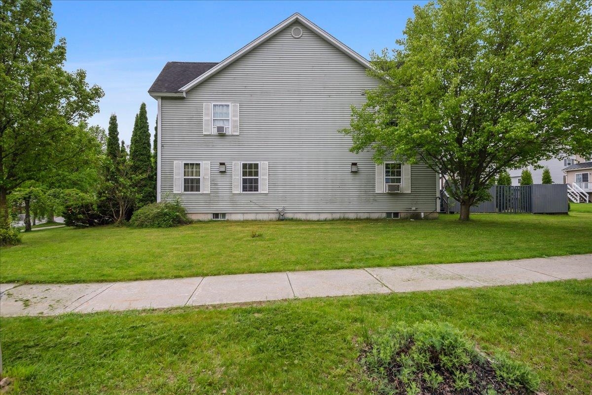 1 Cabot Court