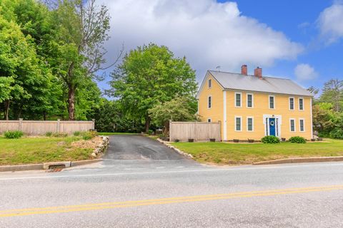 Photo of 143 Highland Street, Plymouth, NH 03264 (MLS # 5037540)