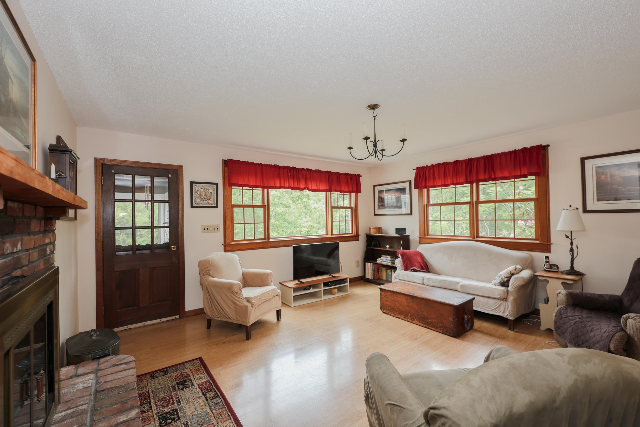 549 Pumpkin Hill Road