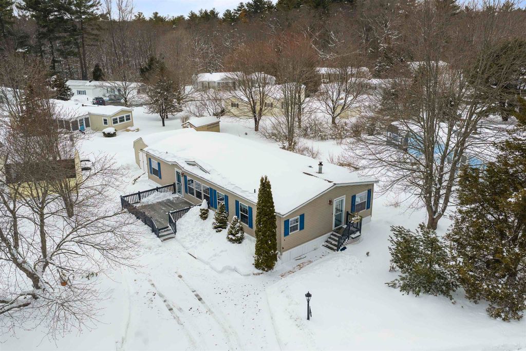 Photo of 4 Limestone Way, North Hampton, NH 03862 (MLS # 5077780)