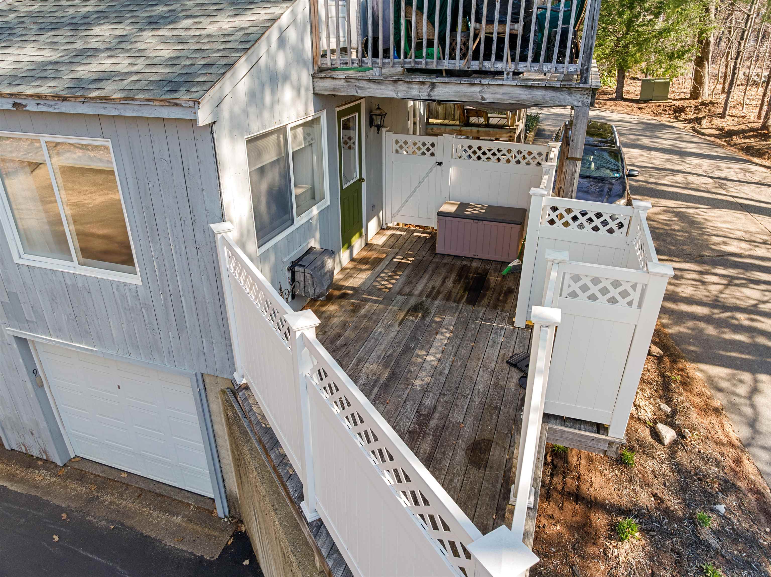 2679 Lake Shore Road 5