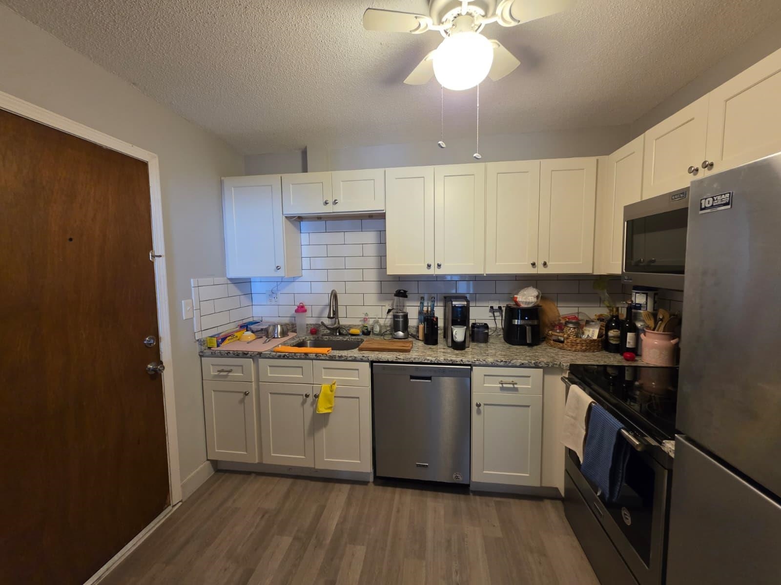 8 Strawberry Bank Road 16