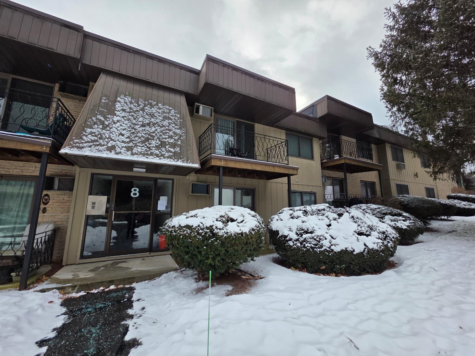 8 Strawberry Bank Road 16