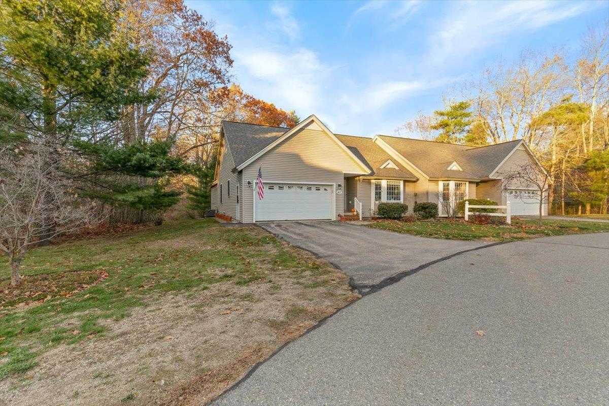 40 Cricket Hill Road