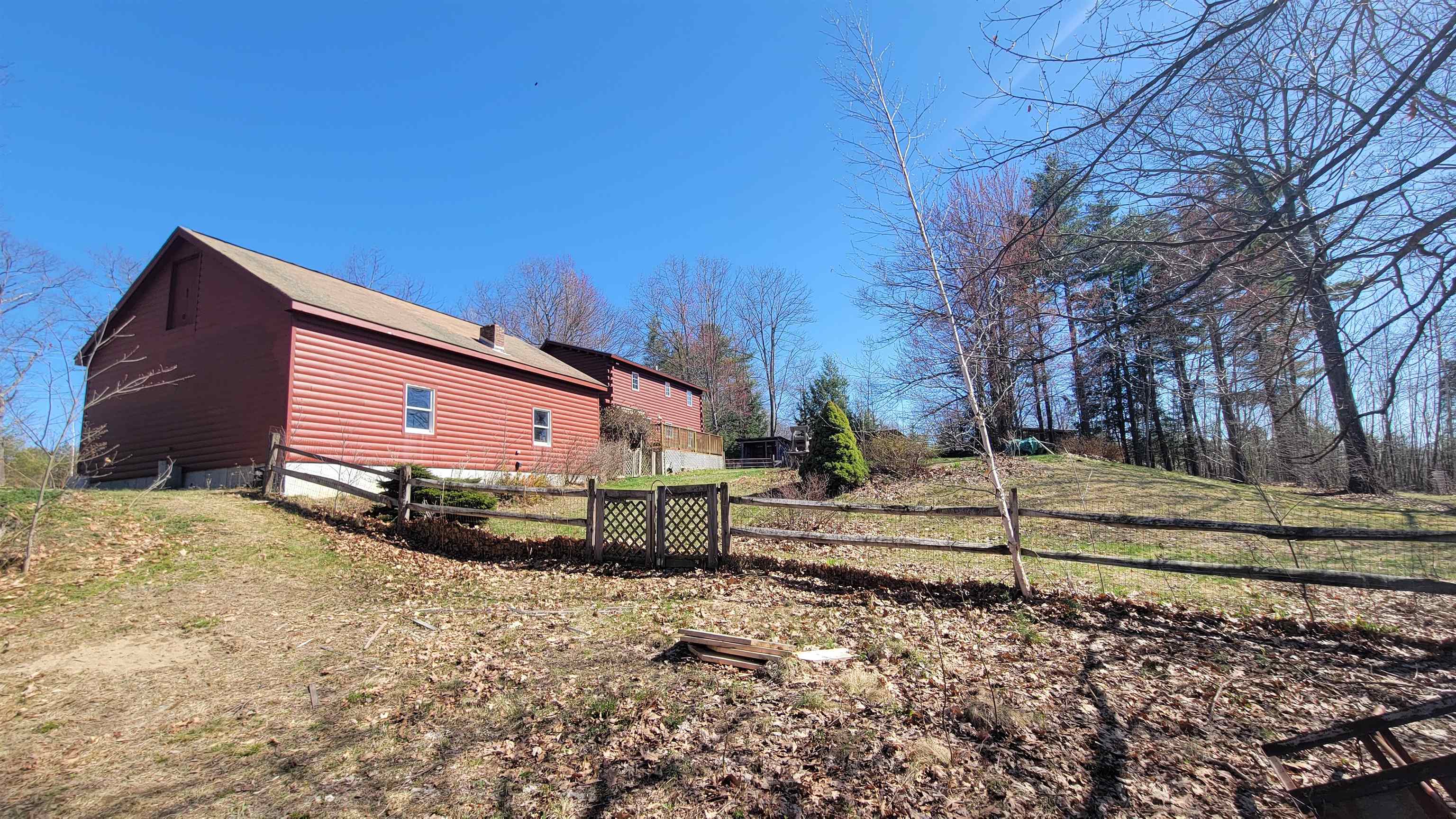 52 Oak Hill Road