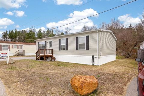 4 Elizabeth Drive Boscawen NH 03303