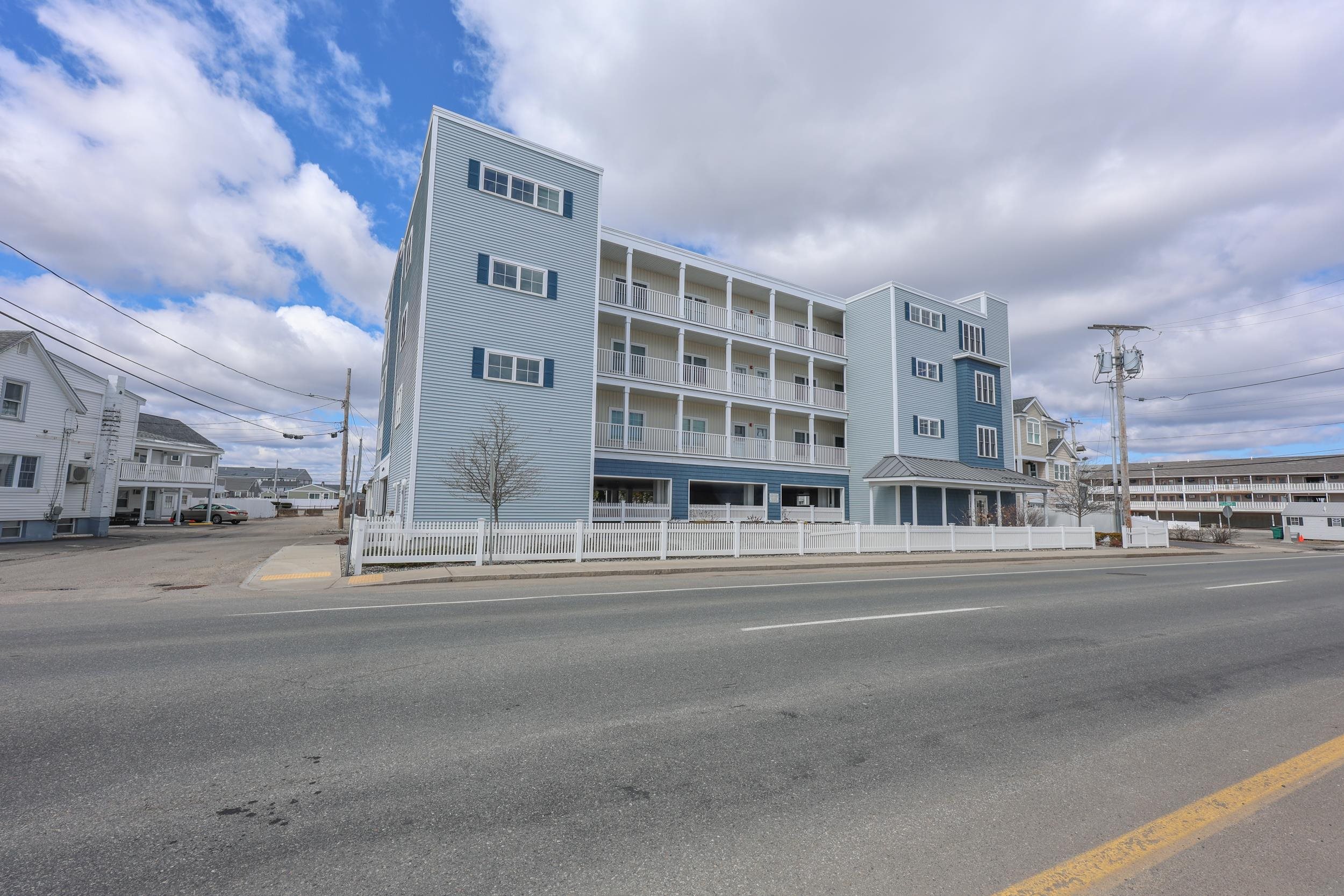 180 Ashworth Avenue 101
