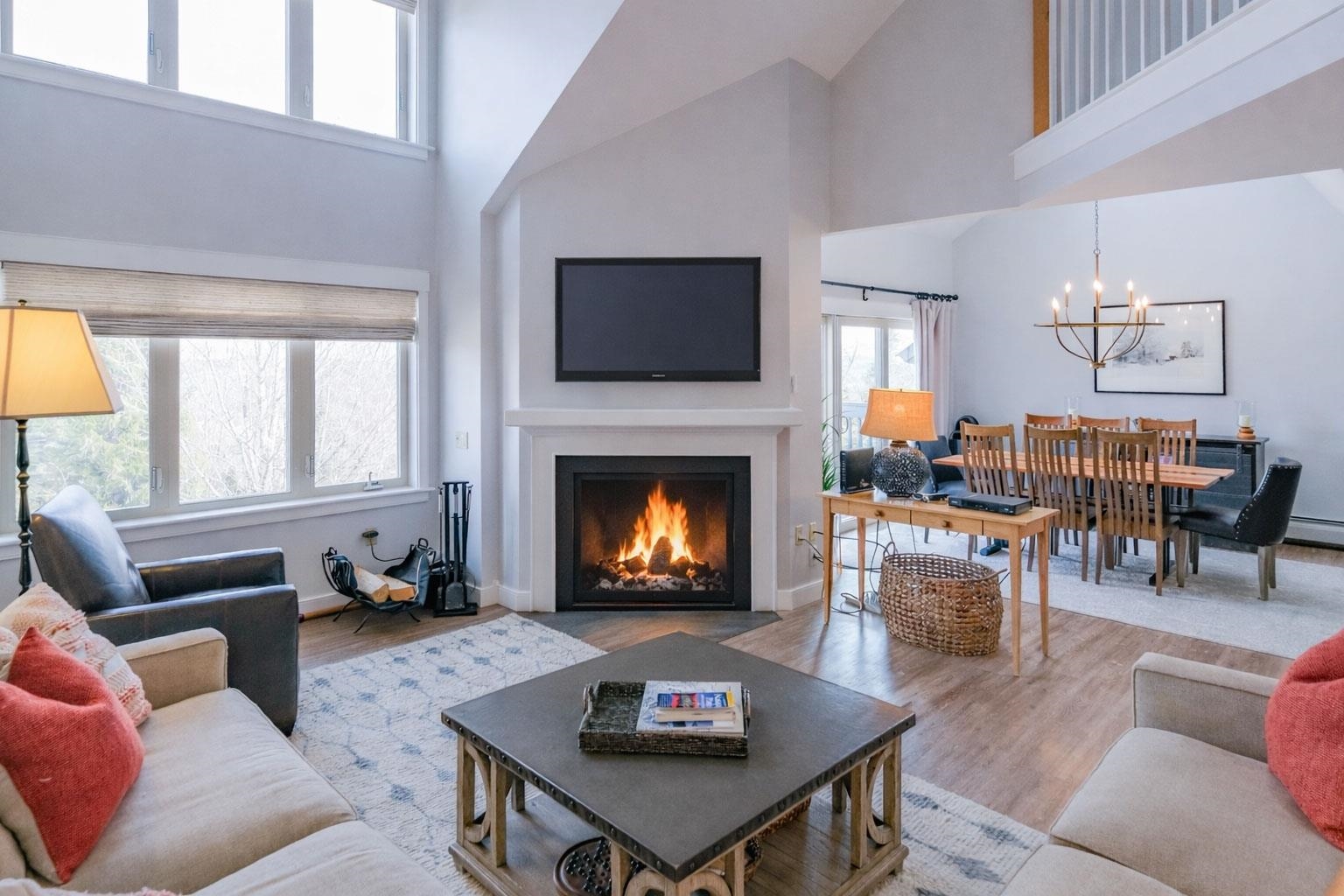 81 Daybreak Drive I202