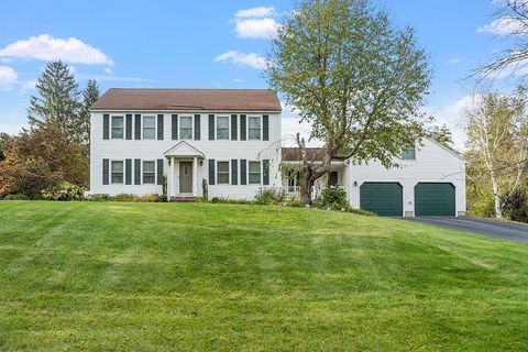 Photo of 8 Rock N Pines Road, Fremont, NH 03044 (MLS # 5078819)