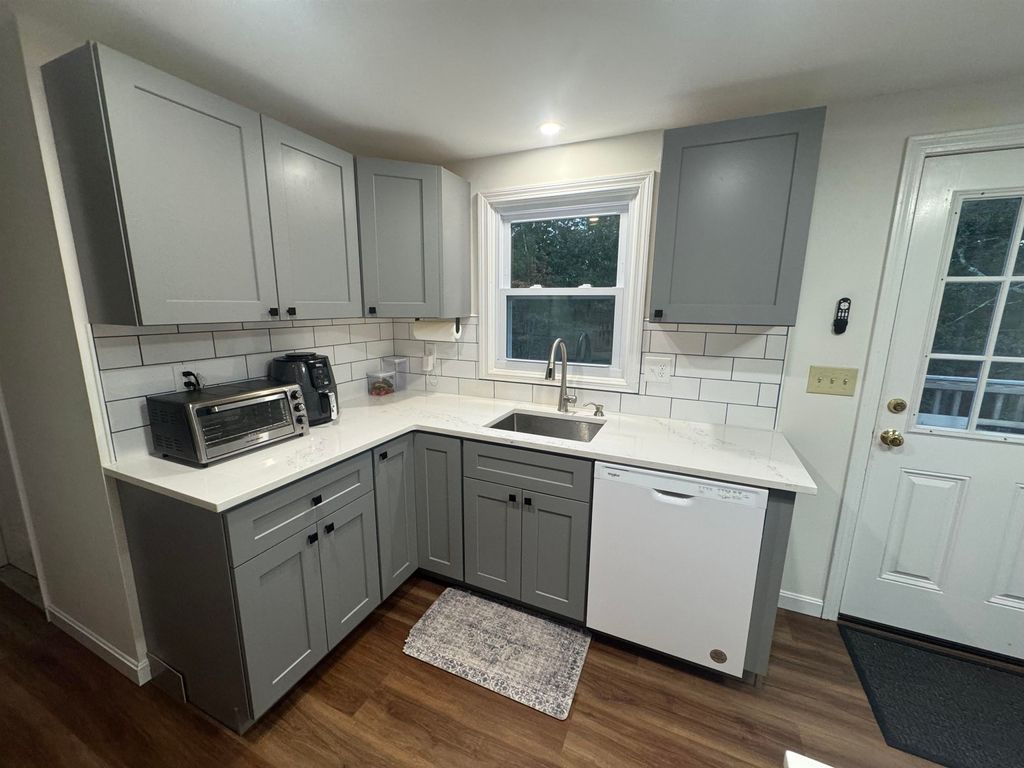 Photo of 152 Porcupine Circle #152, Salem, NH 03079 (MLS # 5066002)