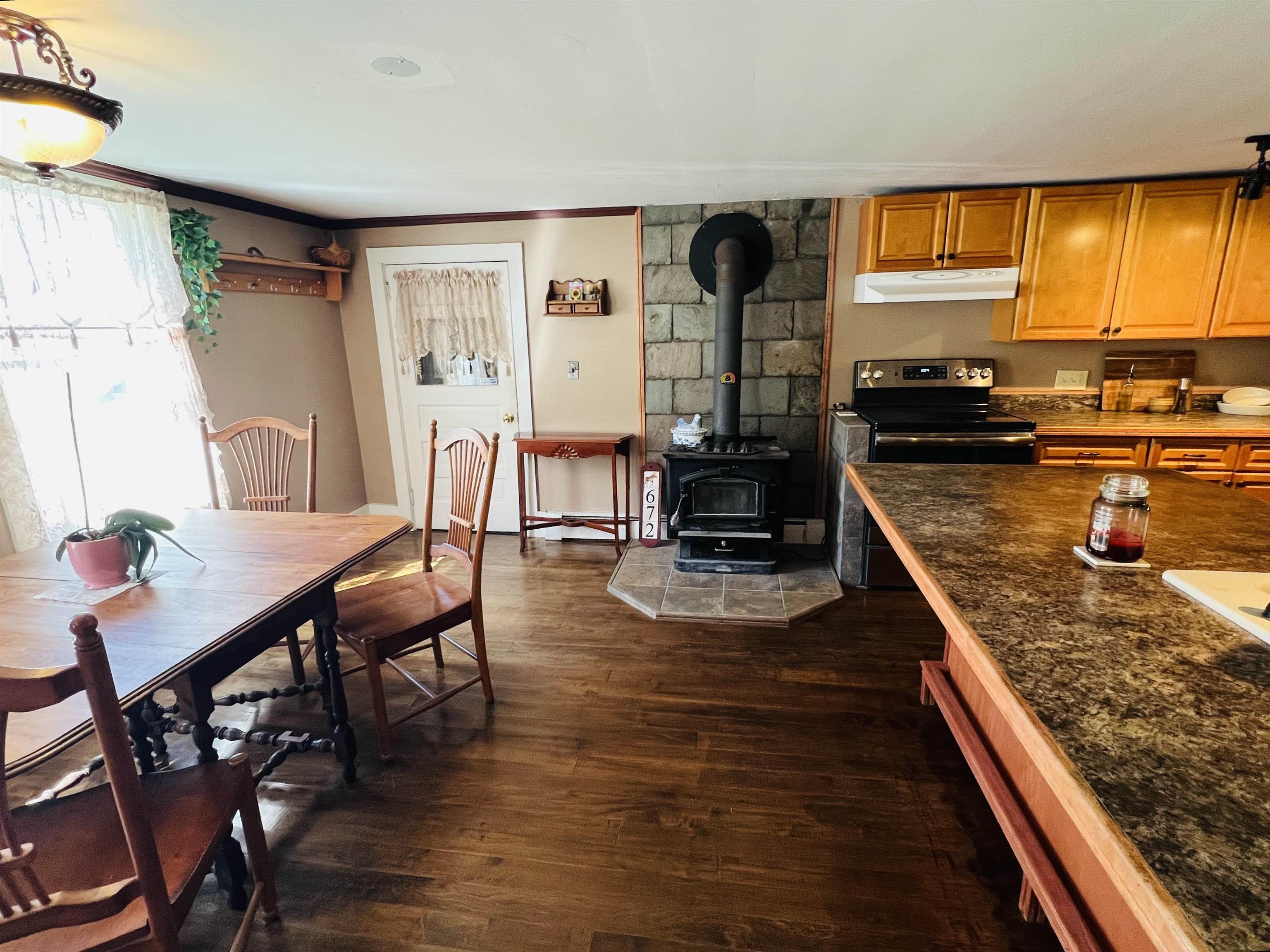 672 Huckle Hill Road